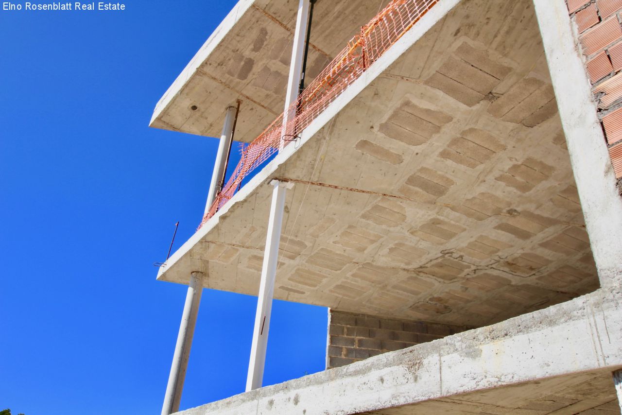 ..... erhöhte Wohnlage..... Bauhaus Stil